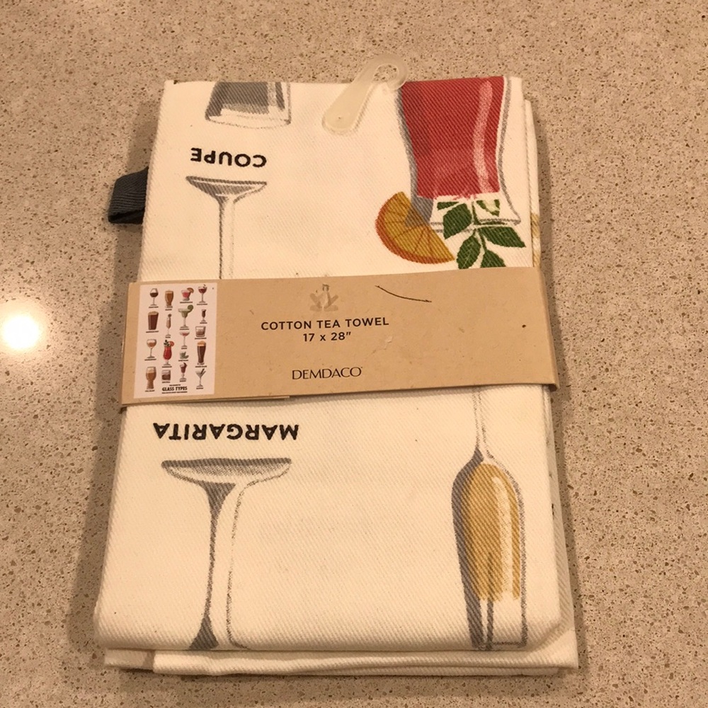 Demdaco Ivory Tea/Bar Towel and Stir Stick Set - Picture 3 of 3